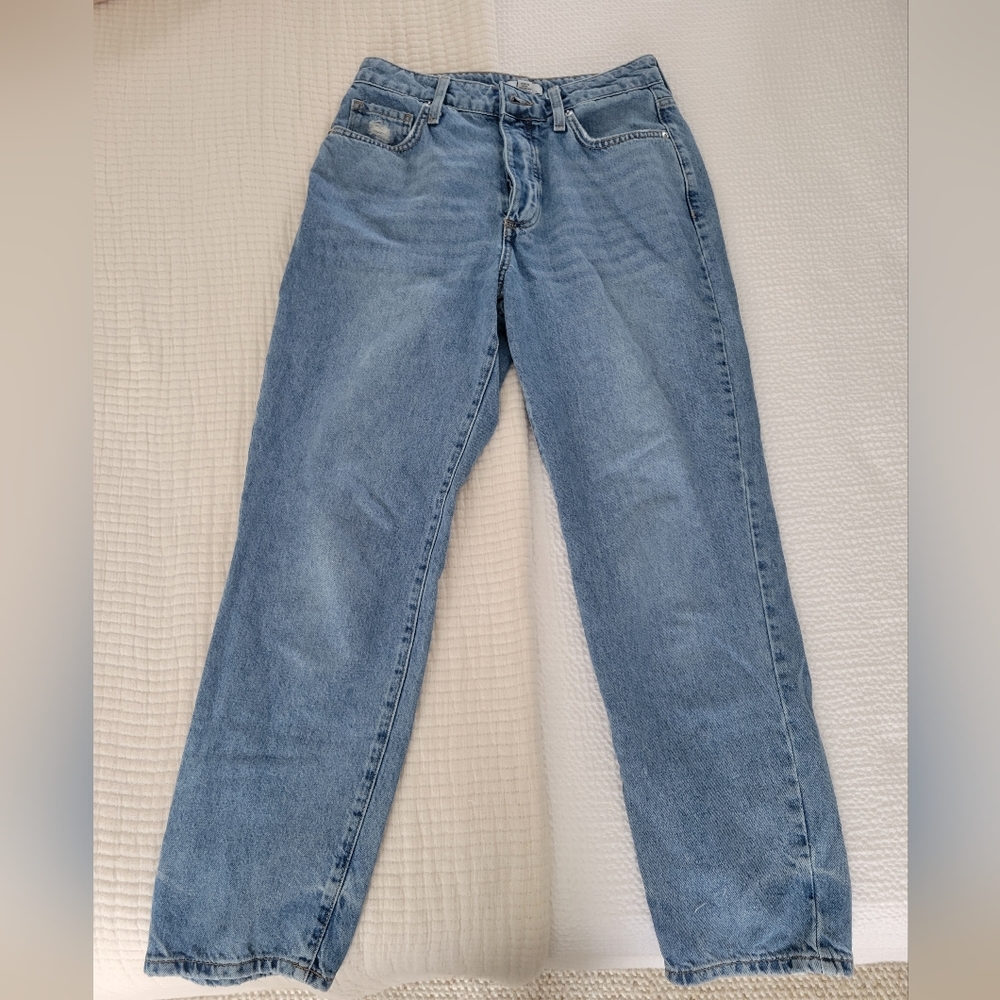 Forever 21 Loose Fot Relaxed Jeans